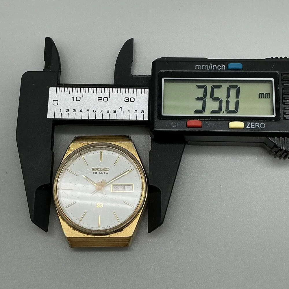 Vintage Seiko 8223-8000 Mens Watch 35mm Gold Tone Day Date Non Running